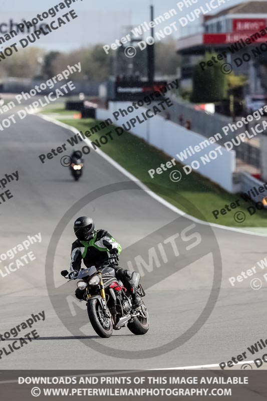 donington no limits trackday;donington park photographs;donington trackday photographs;no limits trackdays;peter wileman photography;trackday digital images;trackday photos